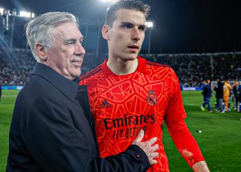 Карло Анчелотті та Андрій Лунін.