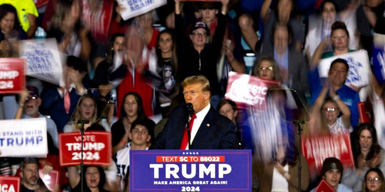 Дональд Трамп.