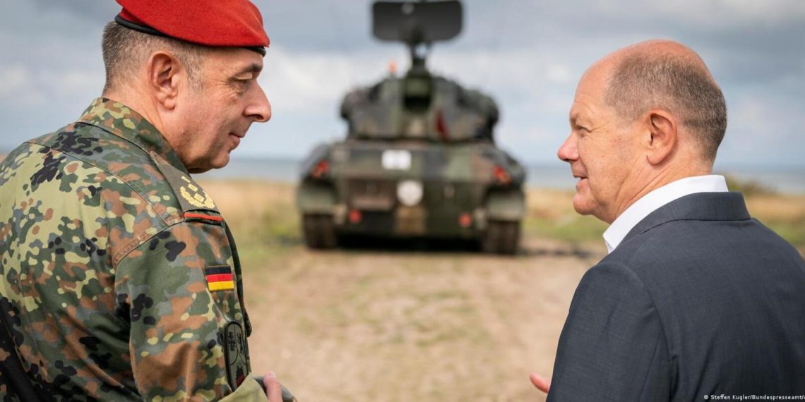 Генерал і Шольц