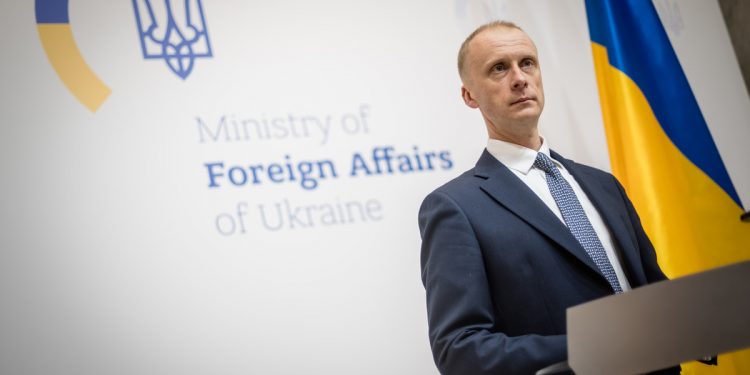 Олег Ніколенко