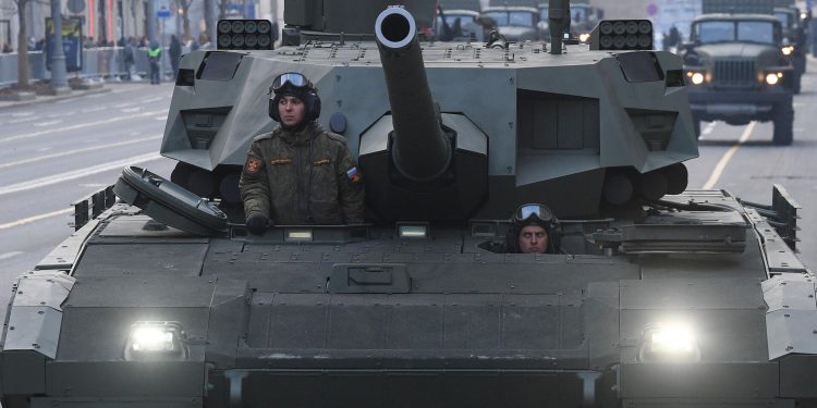Російський танк Т-14 «Армата»