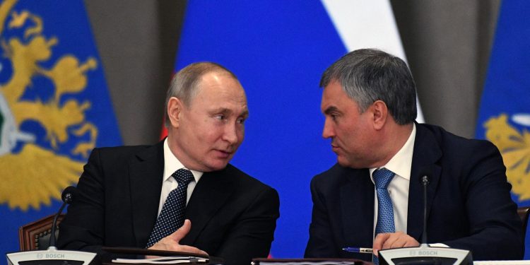 Володимир Путін і В'ячеслав Володін