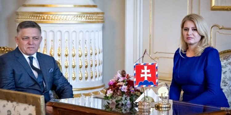 Роберт Фіцо та Зузана Чапутава.