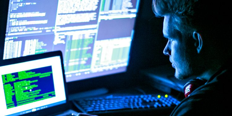 Хакерська атака.