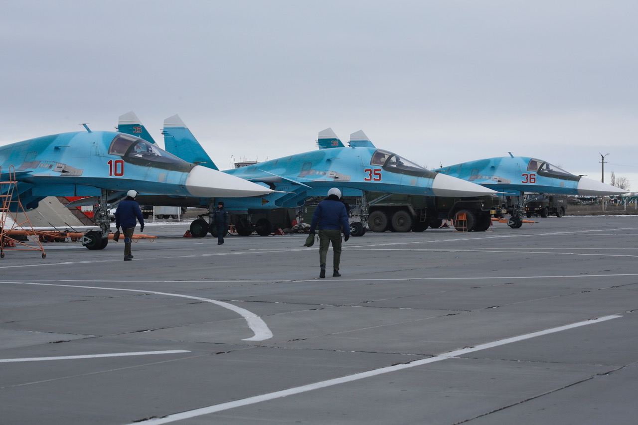 Бомбардувальники ЗС РФ Су-34