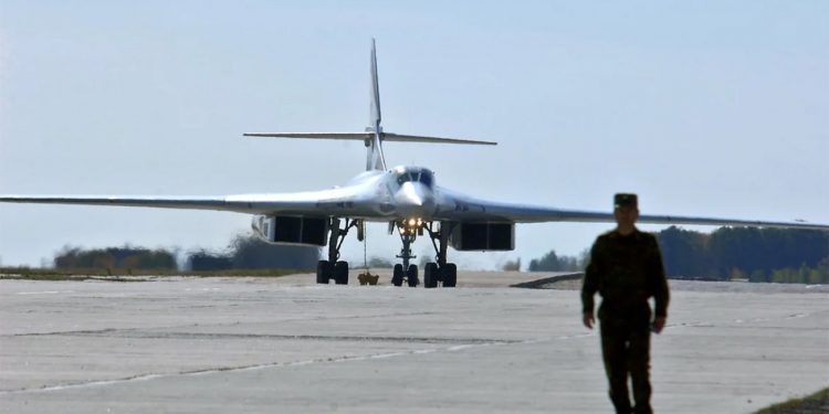 Аеродром ЗС РФ в Енгельсі