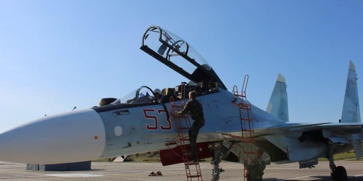 Винищувач Су-30СМ ЗС РФ