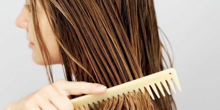 Мокре волосся