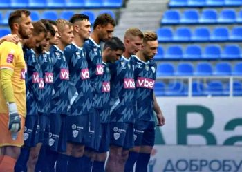 Команда "Миная".