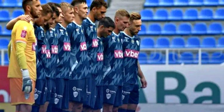 Команда "Миная".