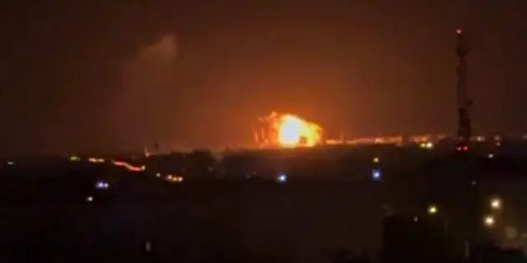 Пожежа на НПЗ.