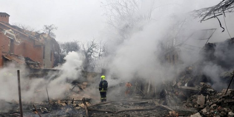 Руйнування.