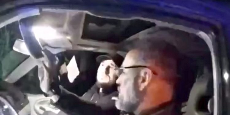 Кадри з камери.