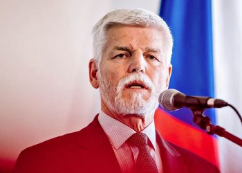 Петр Павел.