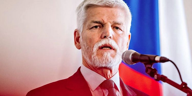 Петр Павел.