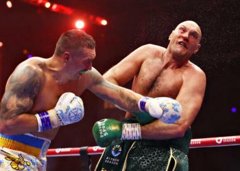 Бій Усика та Ф'юрі.