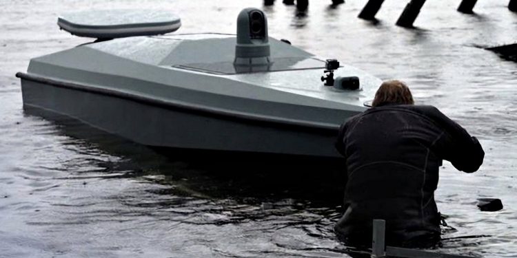 Надводний дрон.