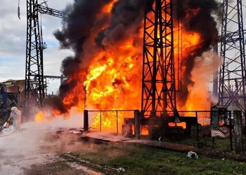 Удари по енергооб'єктах.