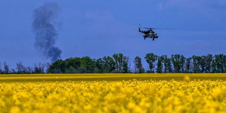 Гелікоптер окупантів.