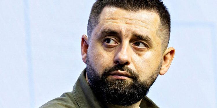 Давид Арахамія.