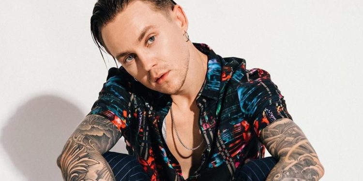 Артем Пивоваров