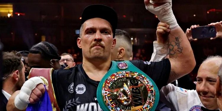 Олександр Усик.