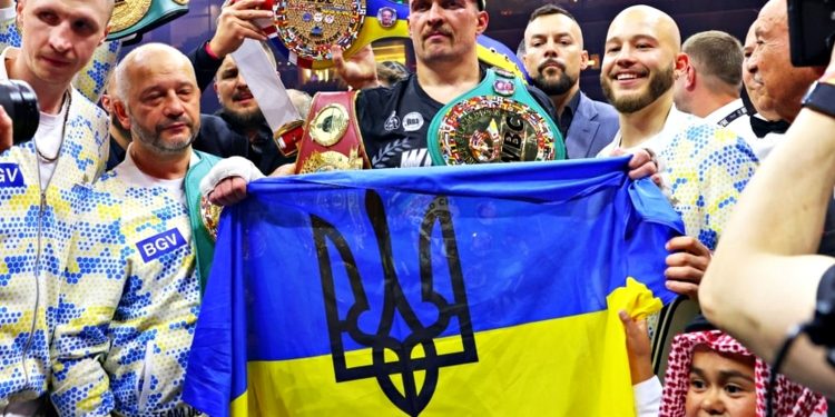 Олександр Усик.