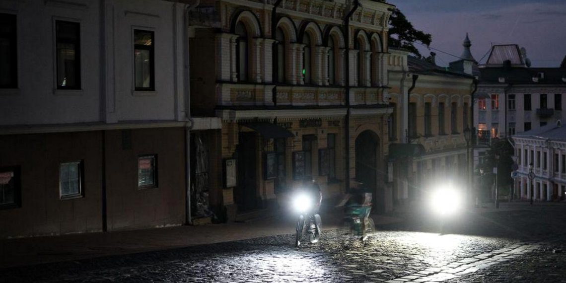 Місто без світла.