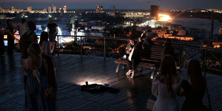 Нічне місто.