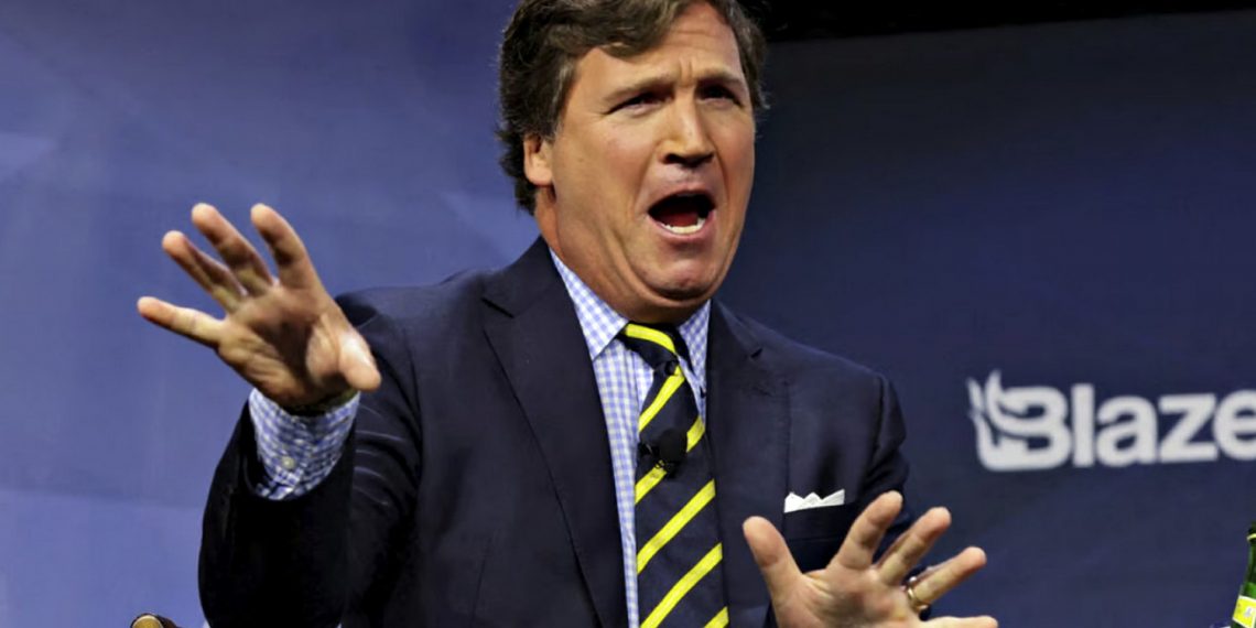 Такер Карлсон.