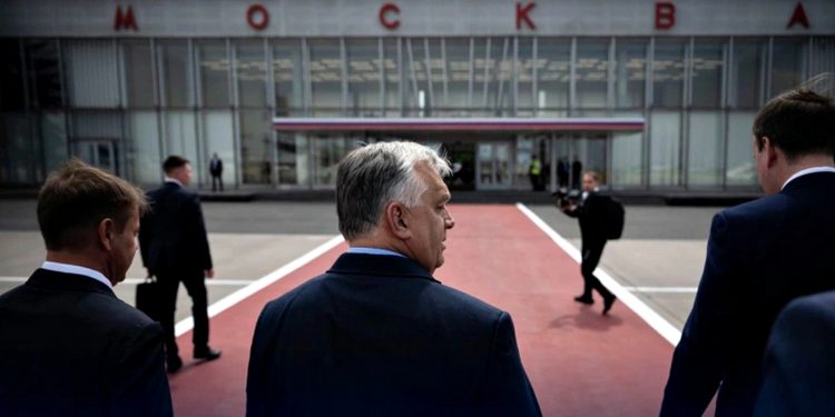 Віктор Орбан у Москві.