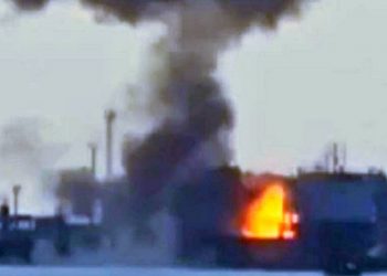 Удар по порому.