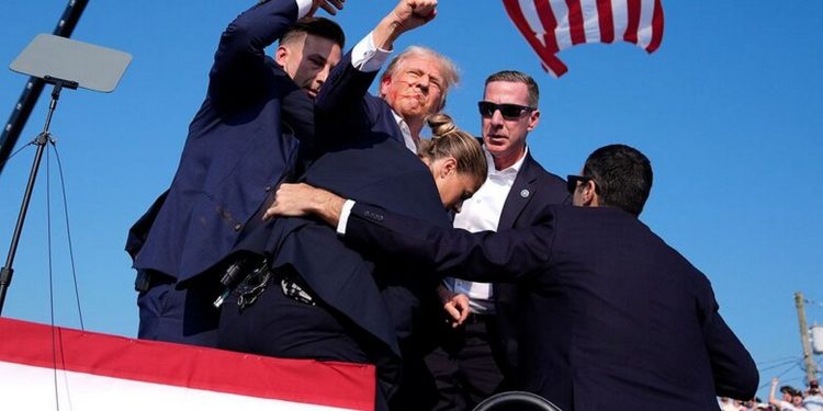 Замах на Трампа.
