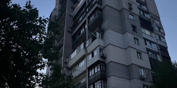 Ракетний удар по Дніпру 1 липня