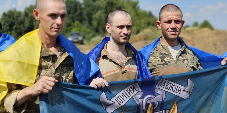 Обмін військовополоненими.