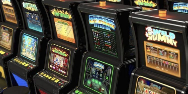 Кінг - казино, визнане першим в інтернеті