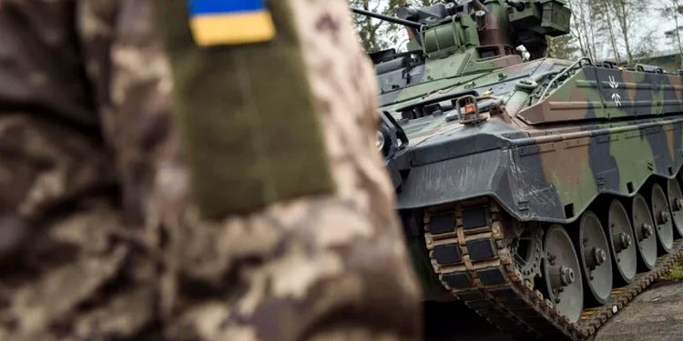 Допомога ФРН України.