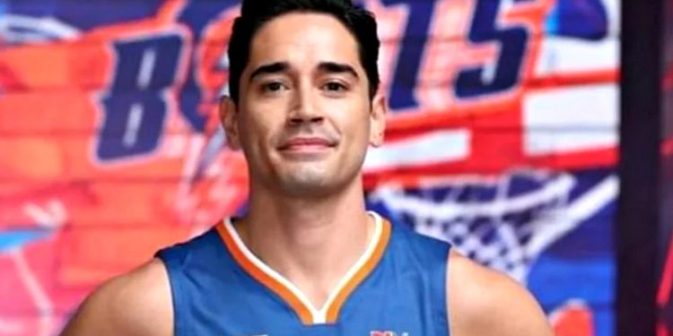 Кріс Банкеро.