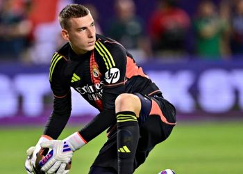 Андрій Лунін.