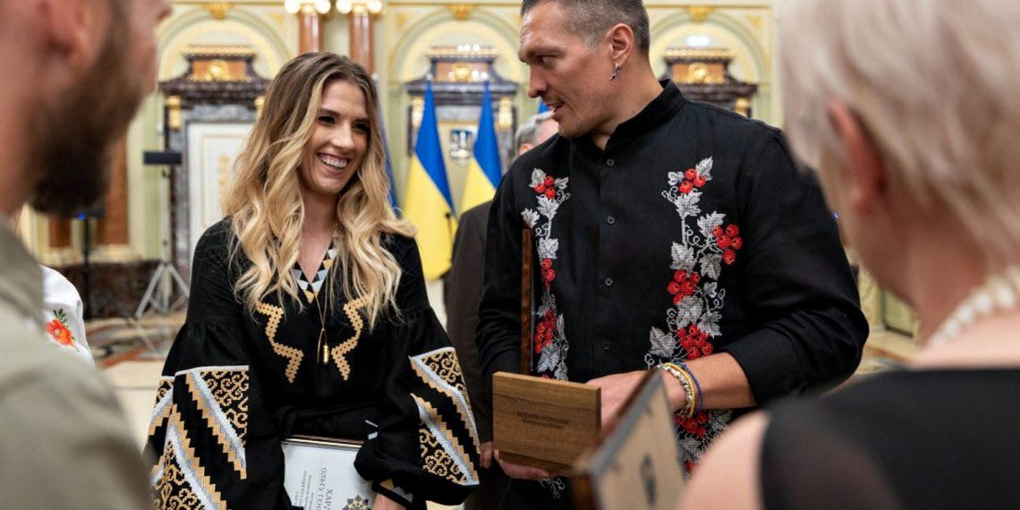 Ольга Харлан та Олександр Усик.