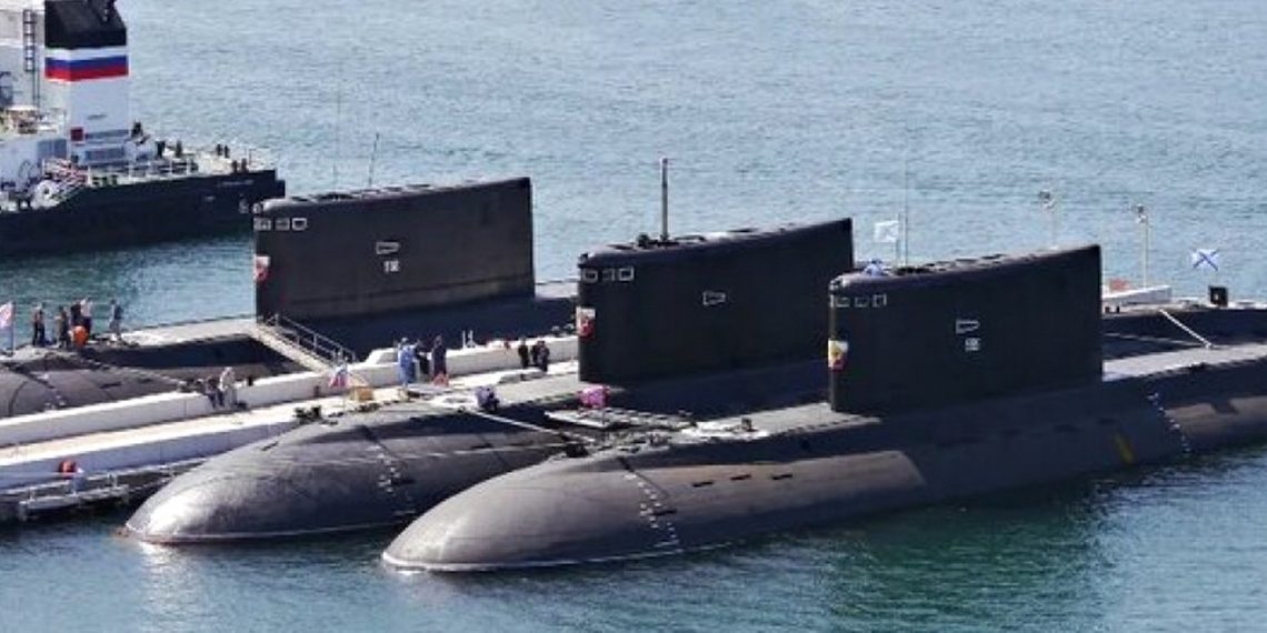 Підводні човни РФ.