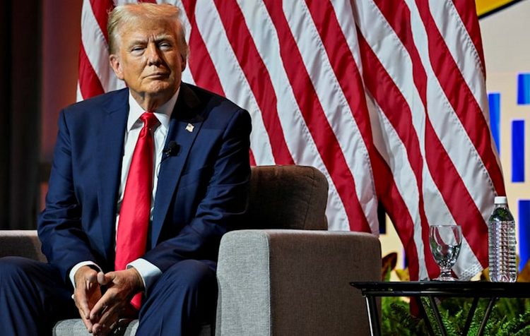 Дональд Трамп.