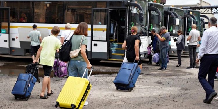 Евакуація росіян.