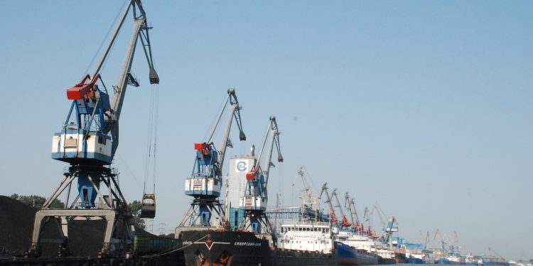 Порт Азов Ростовська область