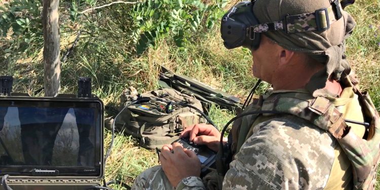 Оператор дрона.