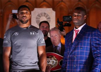 Ентоні Джошуа та Даніель Дюбуа.