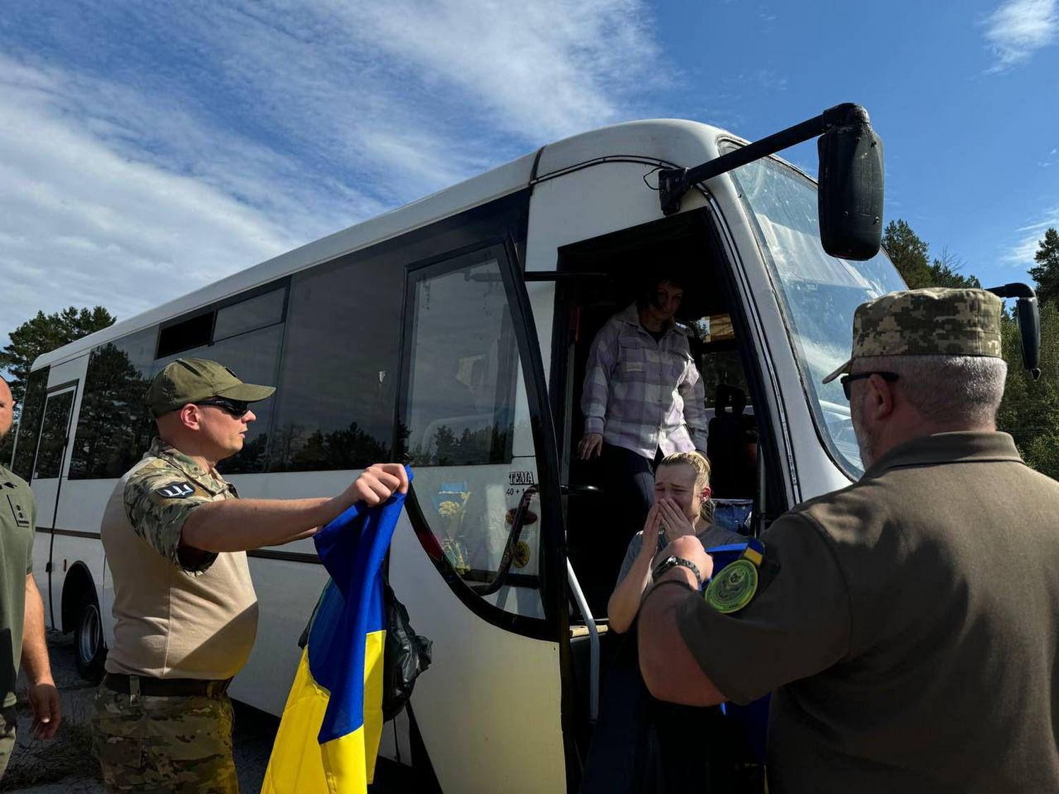 Обмін військовополоненими.