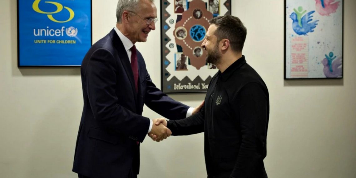 Єнс Столтенберг і Володимир Зеленський.