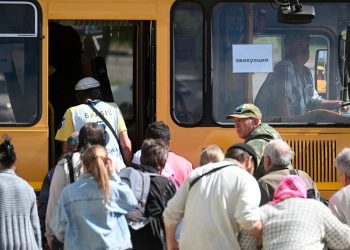 Евакуація росіян із Курської області