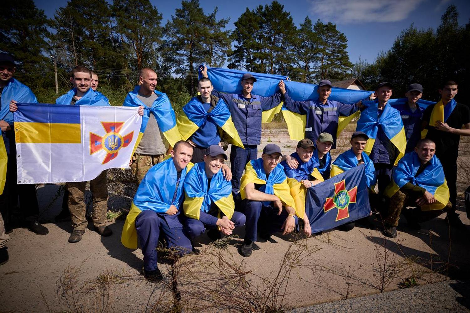 Обмін військовополоненими.